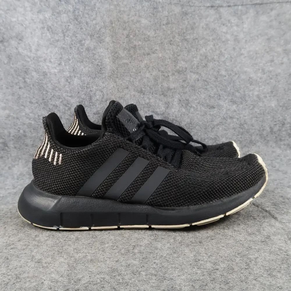Adidas Shoes Womens 7.5 Swift Run Sneakers Athletic Trainer Casual Comfort Black